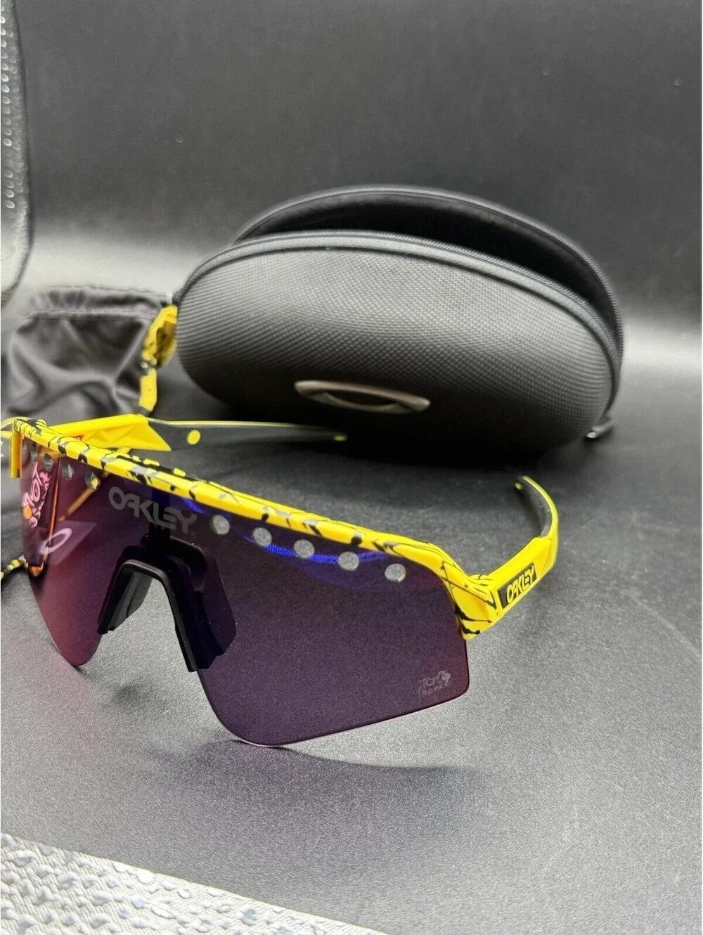 Oakley Sutro Lite Sweep TLD Splatter/Prizm Road OO9465-1839